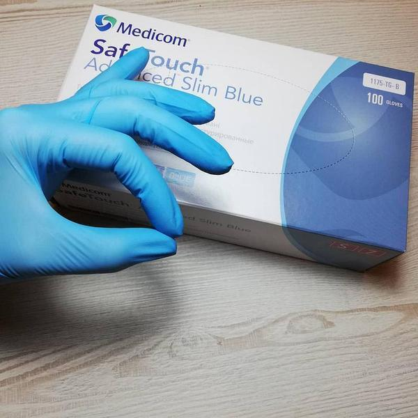 Нитриловые перчатки Medicom SafeTouch Slim Blue Vitals, размер L, голубые, 100 шт - изображение 1