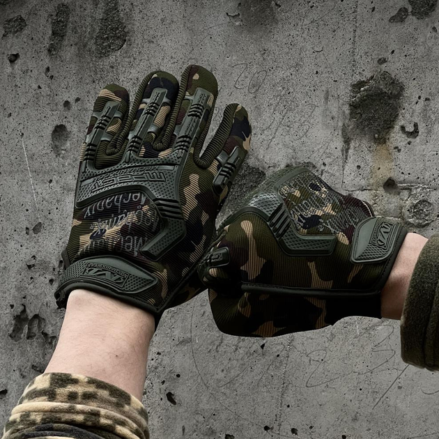 Плотные перчатки M-Pact с защитными накладками из ABS-пластика и антискользящими ладонями зеленый мультикам - изображение 1