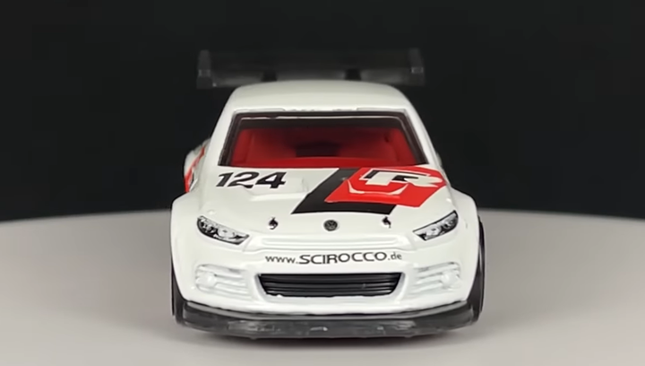 Тематическая Машинка Hot Wheels Volkswagen Scirocco GT 24 Volkswagen 1:64 HDH42 White - изображение 6
