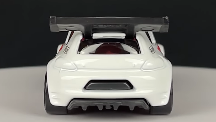 Тематическая Машинка Hot Wheels Volkswagen Scirocco GT 24 Volkswagen 1:64 HDH42 White - изображение 7