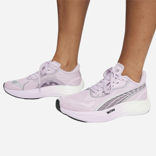 Жіночі кросівки для бігу Puma Velocity Nitro 3 Radiant Run 379610-01 37 (4UK) Світло-рожеві (4099686581206) - зображення 2