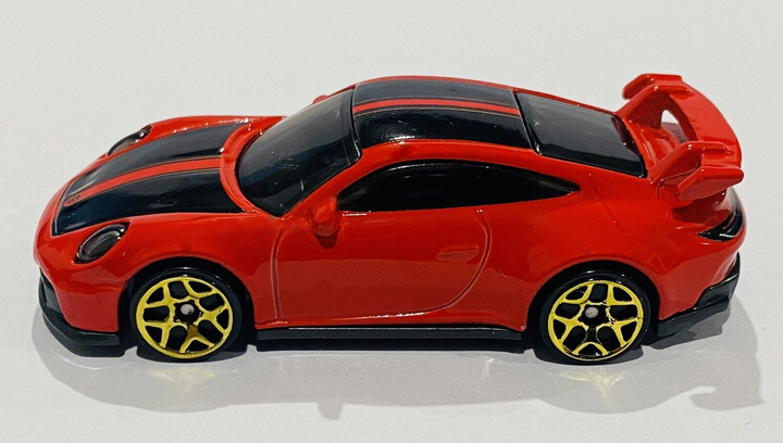 Набір Машинка Базова Hot Wheels '17 Audi RS 6 Avant Wagons 1:64 HKH69 Green + Машинка Базова '89 Mercedes-Benz 560 SEC AMG Black + Машинка Базова BMW i8 Roadster Silver + Машинка Базова Porsche 911 GT3 Red - зображення 9