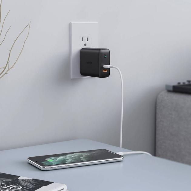Ładowarka sieciowa Aukey PA-D2 2xUSB C PD Power Delivery 3.0 36W 6A Dynamic Detect (5902666662644) - obraz 3