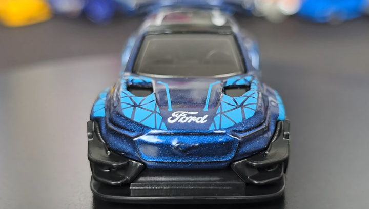 Машинка Базова Hot Wheels Ford Mustang Mach-E 1400 Treasure Hunts
