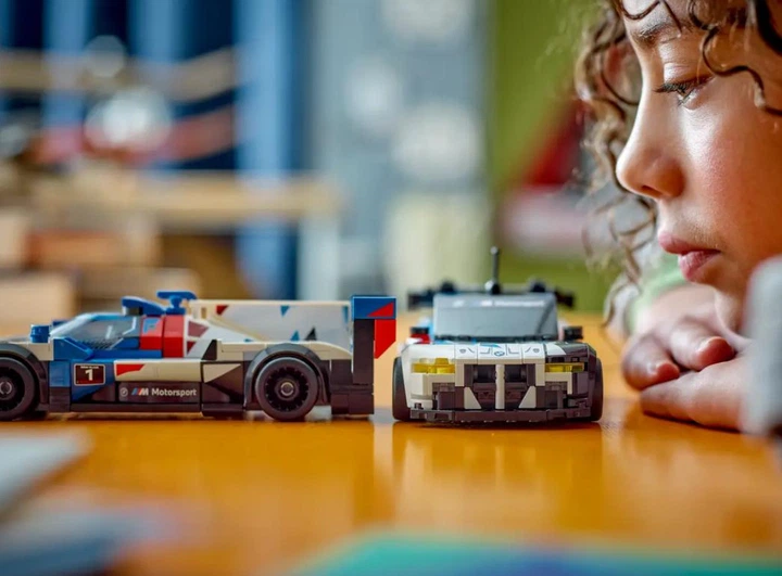 Конструктор LEGO Speed Champions Автомобілі для перегонів BMW M4