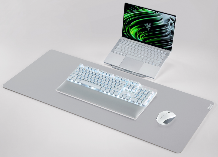 Ігрова поверхня Razer Pro Glide XXL Control (RZ02-03332300-R3M1) - зображення 6