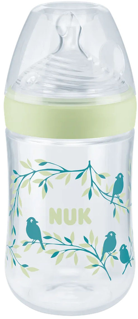 Скляна пляшечка для годування Nuk Nature Sense з соскою Зелена 240 мл (4008600441380) - зображення 1