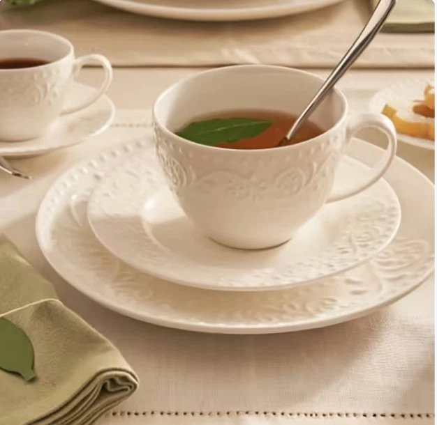 Zestaw stołowy La Porcellana Bianca Sognante porcelana 18 elementów (8018594576131) - obraz 7