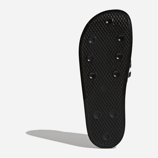 Чоловічі шльопанці для пляжу Adidas Adilette 280647 46 Чорні (4893980584662) - зображення 4