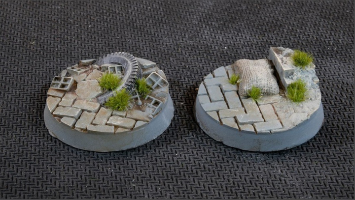 Готові підставки для фігур Gamers Grass Bases Round Urban Warfare 32 мм 8 шт (0738956789358) - зображення 3