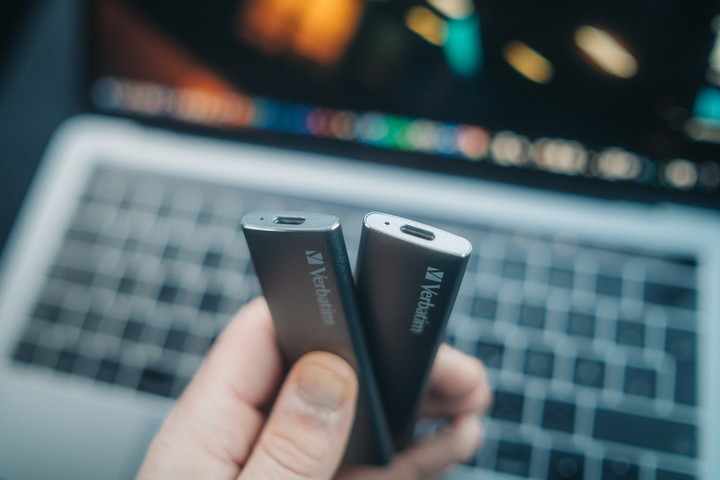 SSD диск Verbatim VX500 2TB USB-C 3.1 Gen 2 Grey - зображення 5