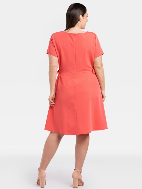 Sukienka trapezowa damska Plus Size Karko SC253 50 Koralowa (5903676222736) - obraz 2