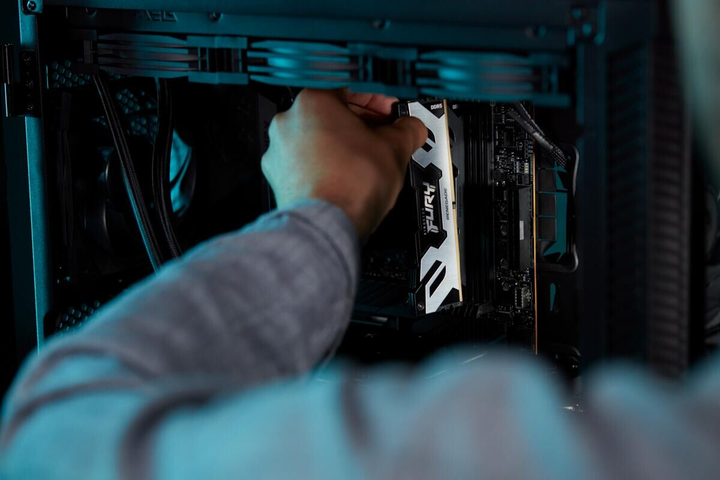 Оперативна пам'ять Kingston FURY DDR5-6400 49152MB PC5-51200 Renegade 2Rx8 Black (KF564C32RS-48) - зображення 9