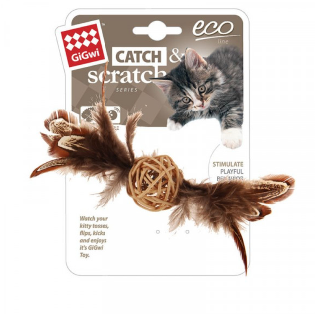 Дразнилка для котов GiGwi Плетеный мячик с колокольчиком и перьями Catch&scratch 13 см - Фото 1 Дразнилка для котов GiGwi Плетеный мячик с колокольчиком и перьями Catch&scratch 13 см - изображение 1