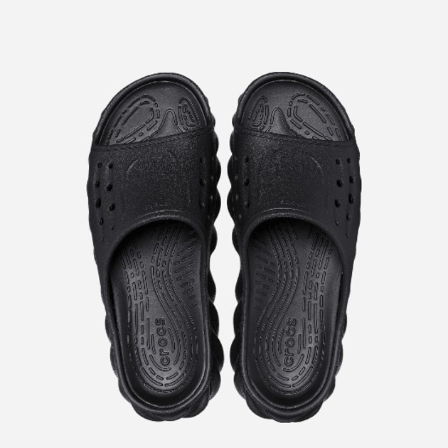 Klapki chłopięce Crocs CR208185-BLK 32-33 J1 Czarne (196265306459) - obraz 3