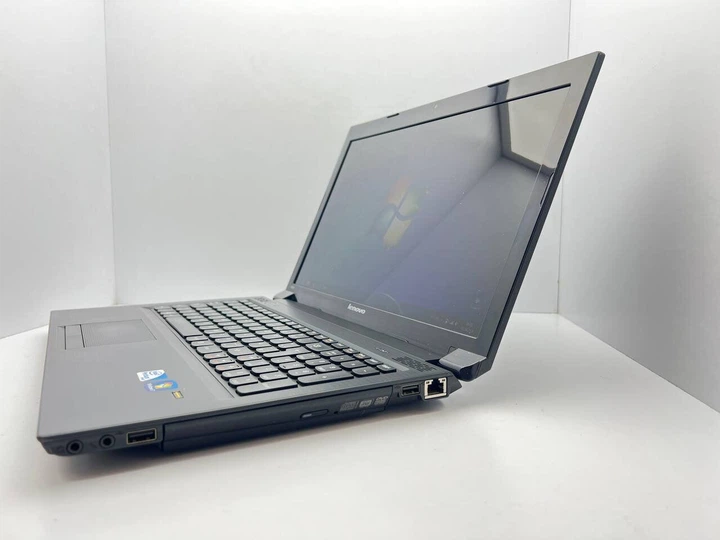 Ноутбук Lenovo B570 / 15.6" (1366x768) TN / Intel Pentium B950 (2 ядра по 2.1 GHz) / 4 GB DDR3 / 500 GB HDD / Intel HD Graphics 2000 / WebCam б/у - изображение 4