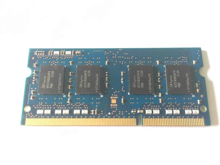 Оперативна пам'ять 4 ГБ, DDR3L, для ноутбуків, Hynix (1600 МГц, 1.35 В, CL11, HMT451S6AFR8A-PB) Б/В - зображення 2