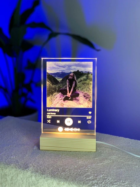 Скляний постер із теплою білою підсвіткою. Розмір А6. Дизайн Spotify - зображення 5