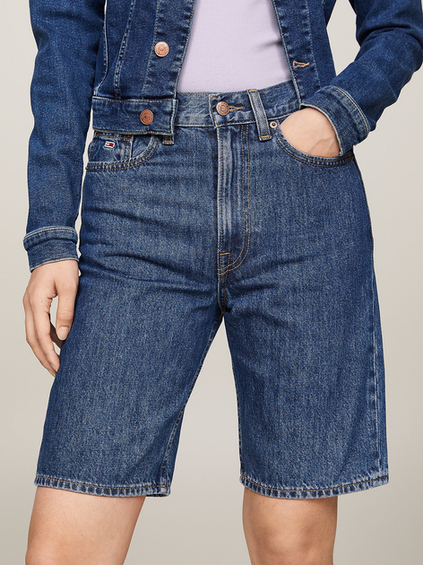 Spodenki damskie jeansowe Tommy Jeans DW0DW17634-1A5 30 Niebieskie (8720646685592) - obraz 4