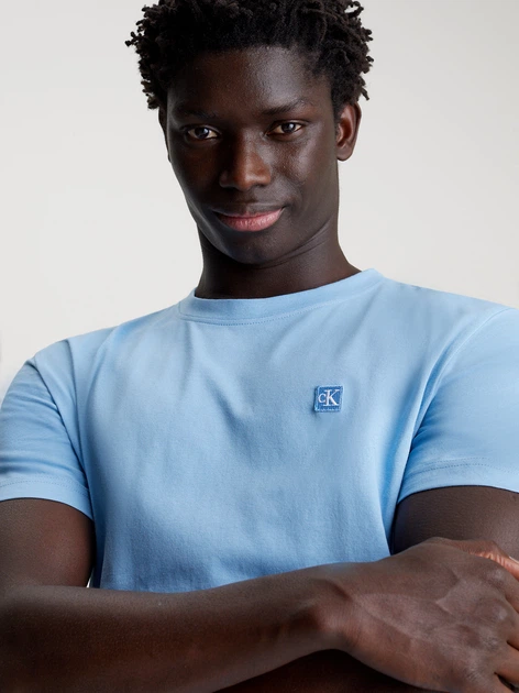 Koszulka męska bawełniana Calvin Klein Jeans J30J325268-CEZ XL Błękitna (8720109342499) - obraz 4