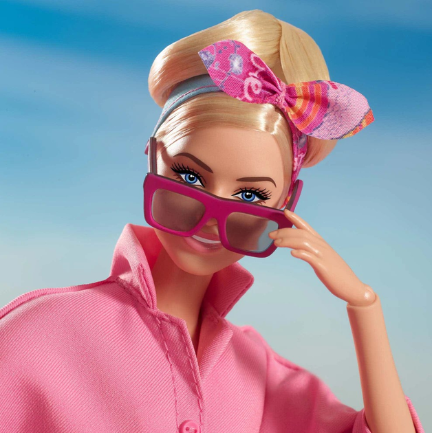 Lalka Barbie: filmowa Margot Robbie jako Barbie Pink Power Jumpsuit HRF29 (0194735174522) - obraz 6
