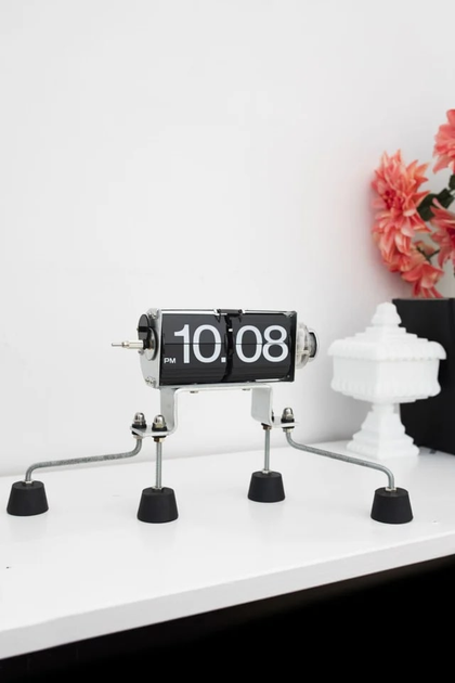 Zegar klapkowy Kikkerland Flip Clock (612615012899) - obraz 3