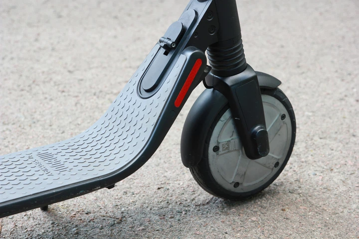 ROZETKA | Електросамокат Segway Ninebot KickScooter ES2 купити у