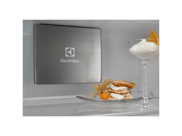 Холодильник встраиваемый Electrolux ENP7TD75S - изображение 6