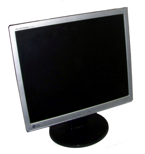 Монитор 17" CCFL TN, LG L1742S-SF, 1280 x 1024, 5 мс, 5:4, VGA Б/У - изображение 1