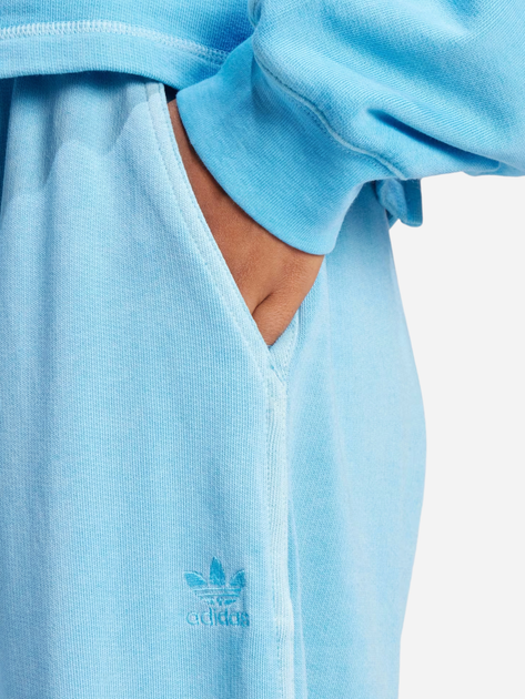 Spodnie dresowe damskie luźne adidas Originals Essentials+ IR6014 L Niebieskie (4066766034822) - obraz 4