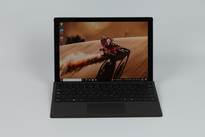 その他ノートPC本体 Surface Pro 5 (1796) i5 7660U 256GB Amazon.co.jp: 【整備済み品】Surface Pro 5 1796タブレットPC