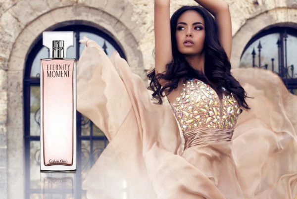 Woda perfumowana damska Calvin Klein Eternity Moment 50 ml (88300139484) - obraz 3