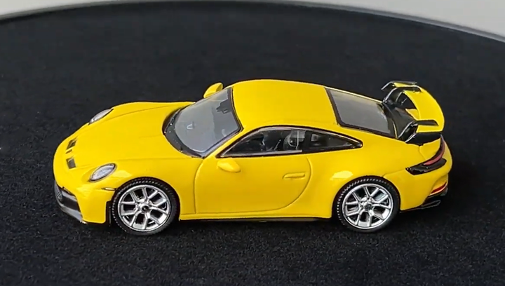 ミニチャンプス 1/43 Porsche 911 1964 イエロー 楽天市場】ミニチャンプス 1/43 ポルシェ 911 964 カレラ 2