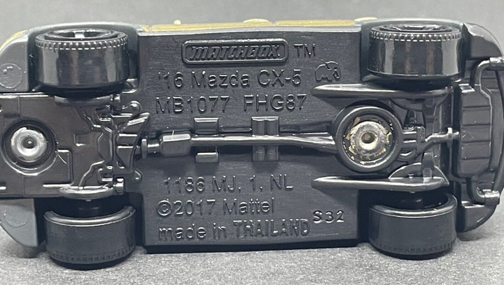 Машинка Большой Город Matchbox Mazda CX-5 Off-Road 1:64 HLD33