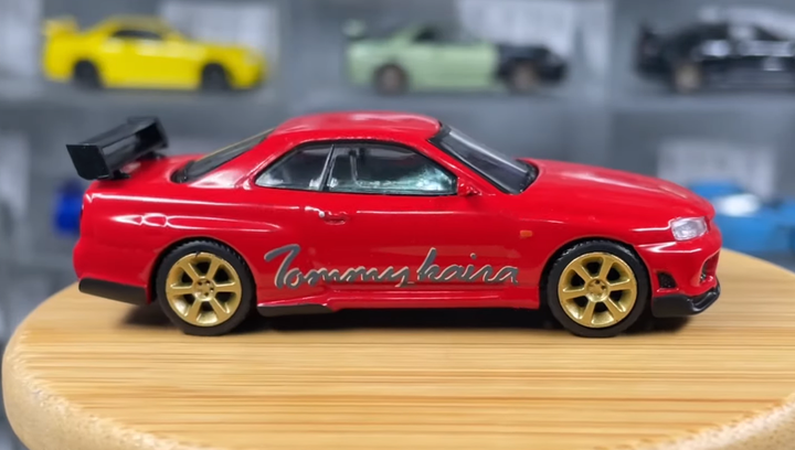Машинка Premium MINI GT Nissan Skyline GT-R (R34) Tommykaira R-z 1