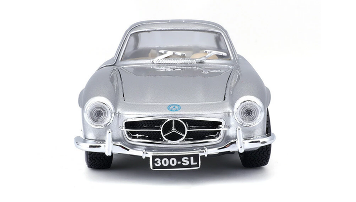 Машинка Bburago 1954 Mercedes-Benz 300 SL 1:24 Silver - изображение 5