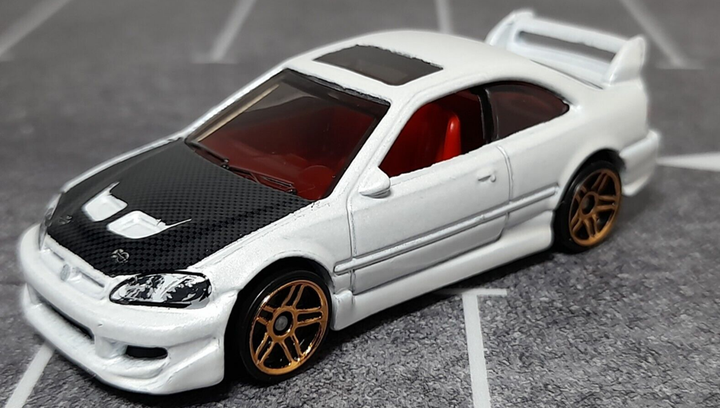  635CSi ホワイト ミニカー ブレキナ 1/87 BMW 635 CSi 1977 ホワイト アルピナ BREKINA ALPINA