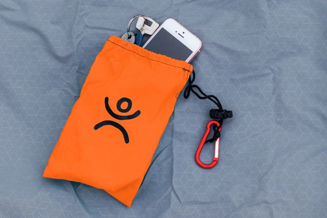 Розкладний пляжний зручний легкий килимок від Outdoors Pocket Mat 140 х 150 см Помаранчовий - зображення 7