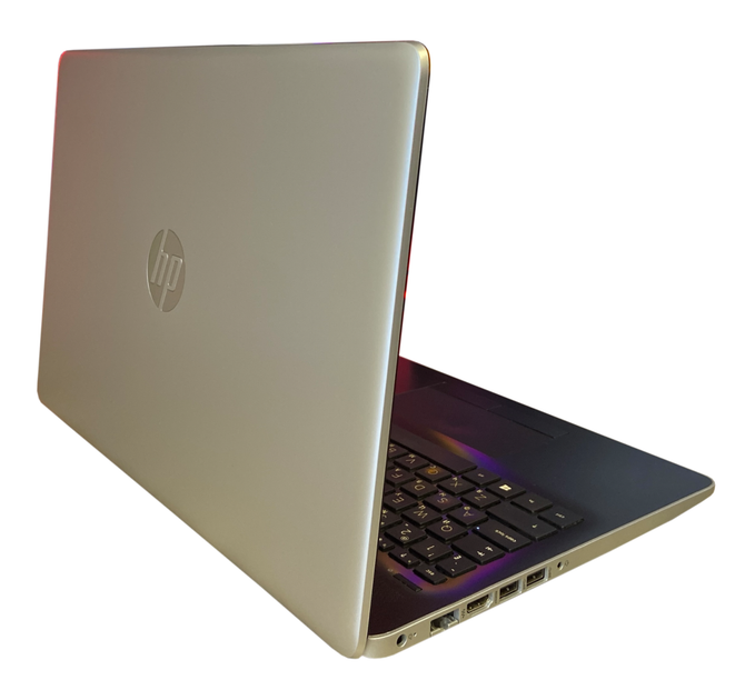 Ноутбук Б-клас HP Pavilion 15-da0147ur / 15.6" (1920x1080) TN / Intel Core i3-7020U (2 (4) ядра по 2.3 GHz) / 8 GB DDR4 / 120 GB SSD + 500 GB HDD / nVidia GeForce MX110, 2 GB GDDR5, 64-bit / WebCam / HDMI б/в - Фото 5 Ноутбук Б-клас HP Pavilion 15-da0147ur / 15.6" (1920x1080) TN / Intel Core i3-7020U (2 (4) ядра по 2.3 GHz) / 8 GB DDR4 / 120 GB SSD + 500 GB HDD / nVidia GeForce MX110, 2 GB GDDR5, 64-bit / WebCam / HDMI б/в - зображення 5