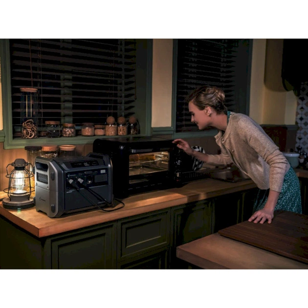 ウェア CUBE Комплект Зарядная станция Segway Cube 2000 / 2584 Вт / 2048