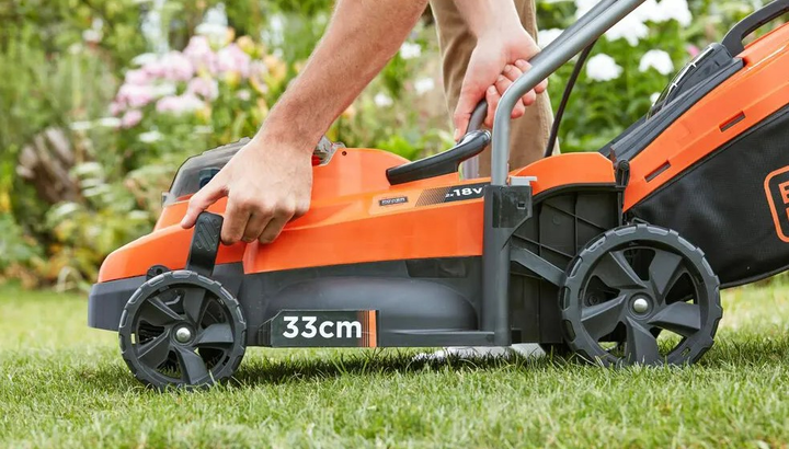 Газонокосилка аккумуляторная Black&Decker BCMW33184L2 - изображение 7