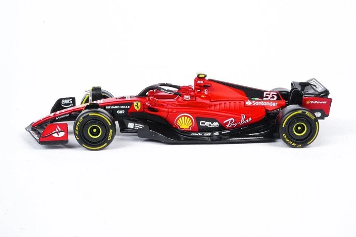 Колекційна модель Bburago F1 Ferrari SF23 2023 Season Model Car 1