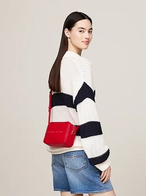 Torebka crossbody damska mała Tommy Jeans AW0AW16266-XNL Czerwona (8720636882536) - obraz 2