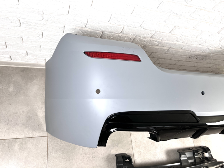 Комплект обвеса M paket для BMW 5 series F10 2010-2013 (передний / задний бампер, пороги) KINDLE для BMW 5 series F10 F11 2010-2016 (8433) - изображение 4