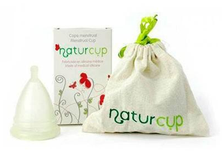 Kubeczek menstruacyjny Naturcup Menstrual Cup Shooter Size 0 (8437012835009) - obraz 1