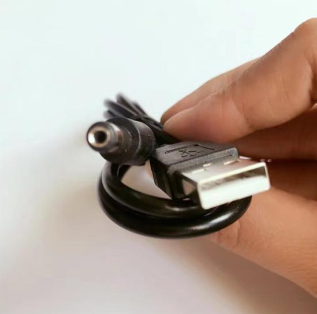 Кабель питания DC 5.5 * 2.1 мм USB -> круглый штекер 1м 5В 5V для ...