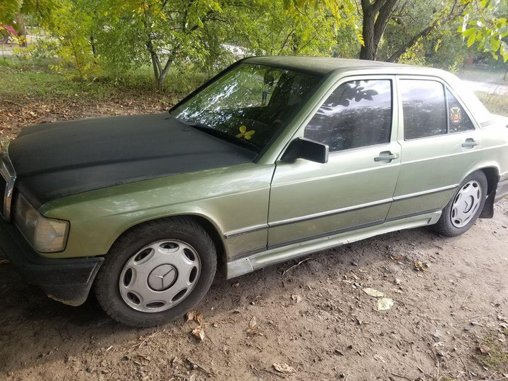 Накладки салона под дерево, карбон, алюминий для Mercedes Benz 190 1993-1993. Комплект L1212.