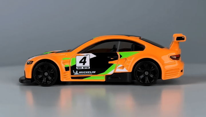 Тематическая Машинка Hot Wheels BMW M3 GT2 Neon Speeders 1:64