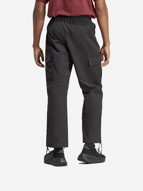 Спортивні штани чоловічі adidas Cargo Pants IB8685 L Чорні (4066749442286) - зображення 2