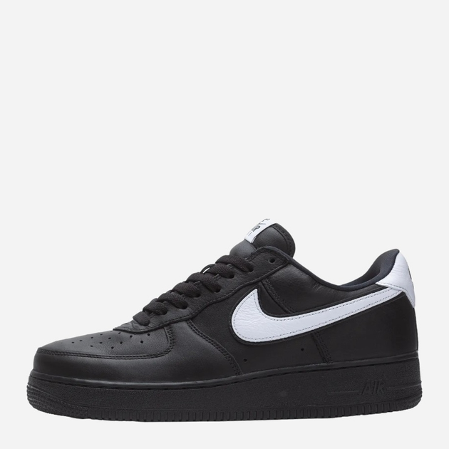 Чоловічі кеди низькі Nike Air Force 1 Low Retro QS CQ0492-001 42 Чорні (193151147653) - зображення 1